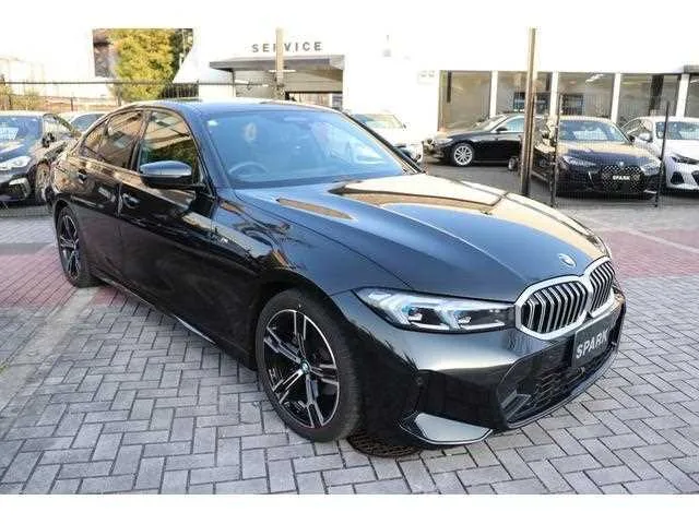 BMW 3 Series 2023 — миниатюра 5