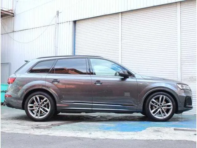 Audi Q7 2022 — миниатюра 3