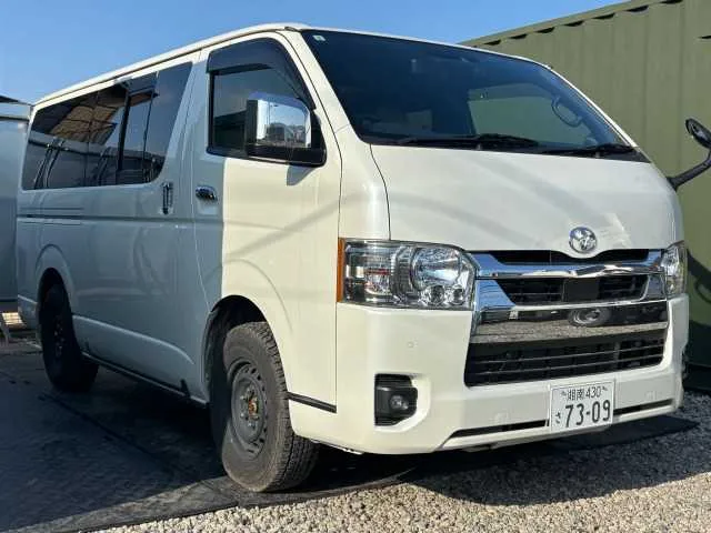 Toyota Hiace Van 2023 — миниатюра 2