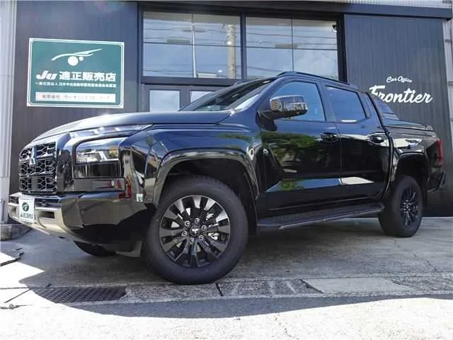Mitsubishi Triton GSR 2025 — миниатюра 5