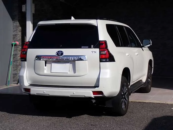 Toyota Land Cruiser Prado TX-L 2023 — миниатюра 5