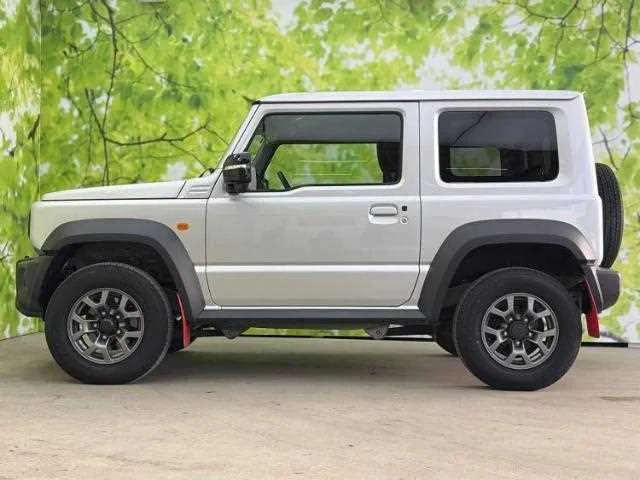 Suzuki Jimny Sierra 2023 — миниатюра 2