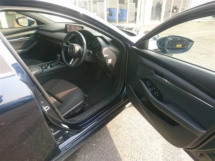 Mazda Mazda3 2024 — миниатюра 4