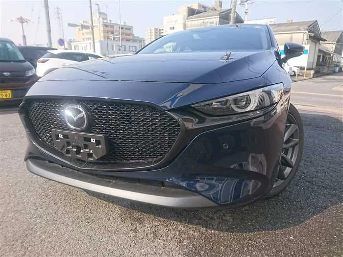 Mazda Mazda3 2024 — фото 1, купить с доставкой в Москву