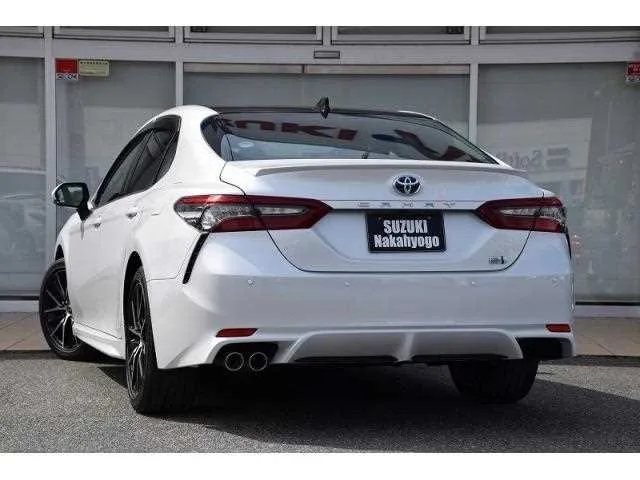 Toyota Camry 2023 — миниатюра 2