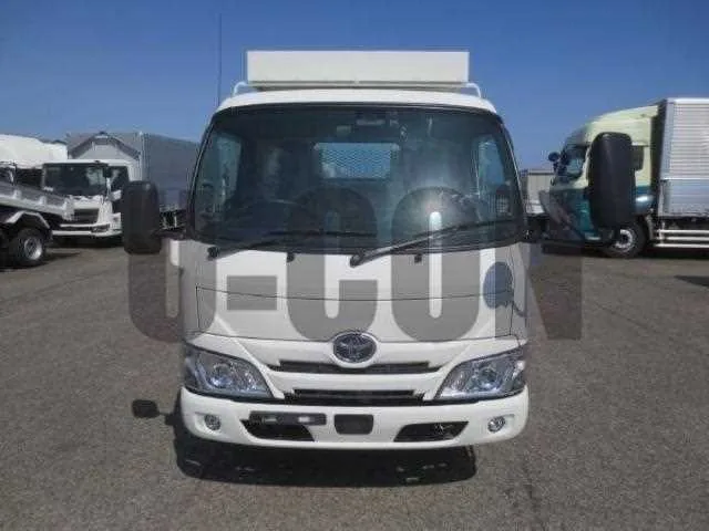 Toyota Dyna Truck 2022 — миниатюра 3
