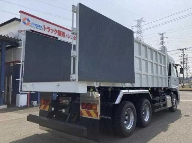 Mitsubishi Fuso Super Great 2023 — миниатюра 4