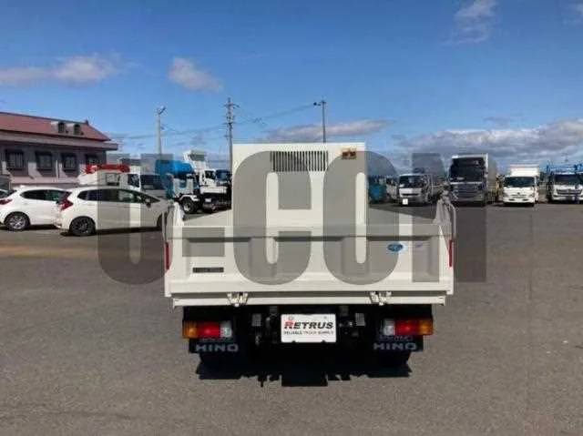Hino Dutro 2024 — миниатюра 3