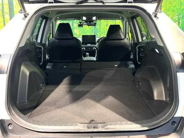 Toyota RAV4 2022 — миниатюра 4