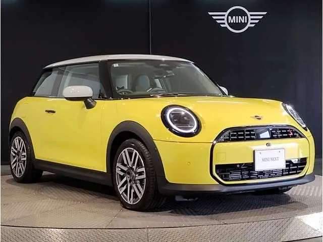 BMW MINI 2025 — миниатюра 3