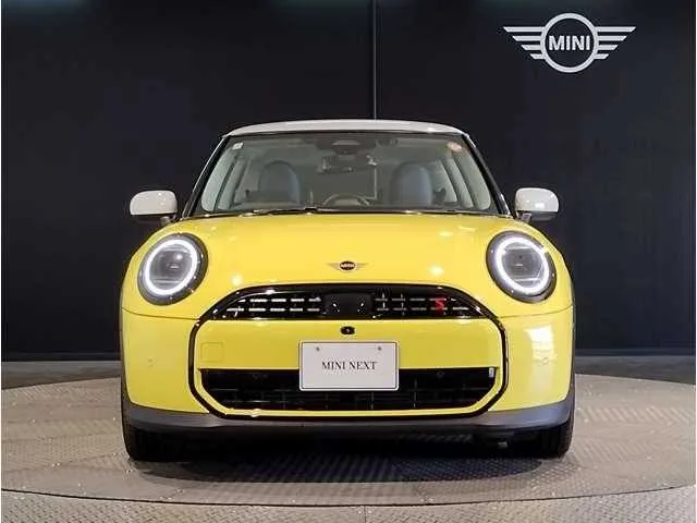 BMW MINI 2025 — миниатюра 5