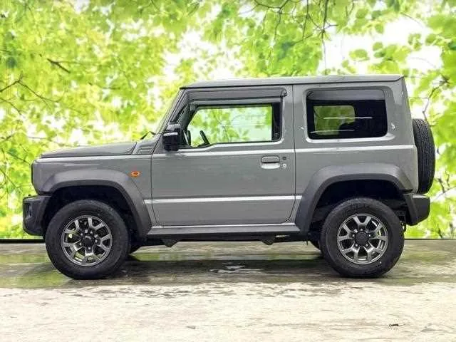 Suzuki Jimny Sierra 2023 — миниатюра 2