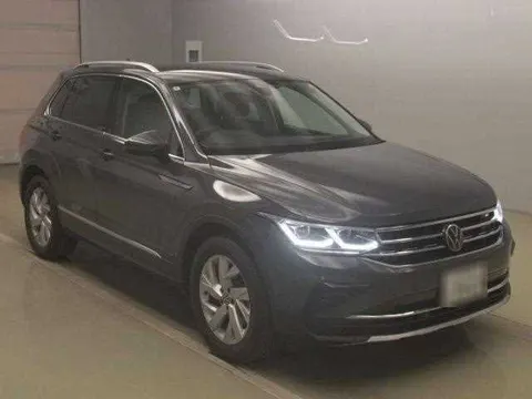 Volkswagen Tiguan 2024 купить в Москве
