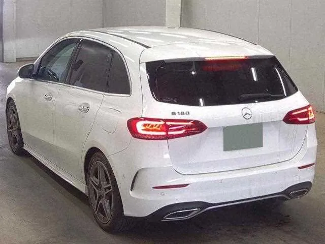 Mercedes-Benz B-Class 2022 — миниатюра 4