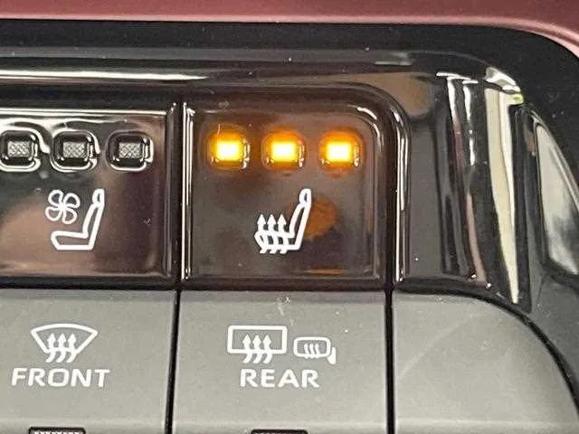 Toyota Prius 2023 — миниатюра 3