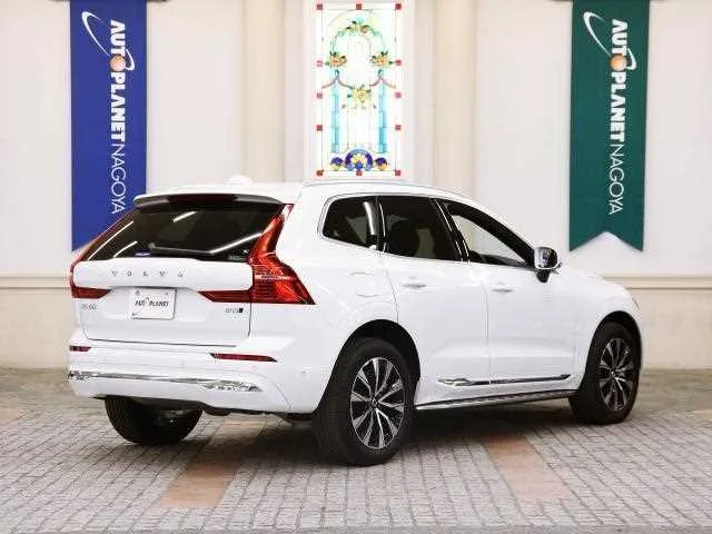 Volvo XC60 2024 — миниатюра 2