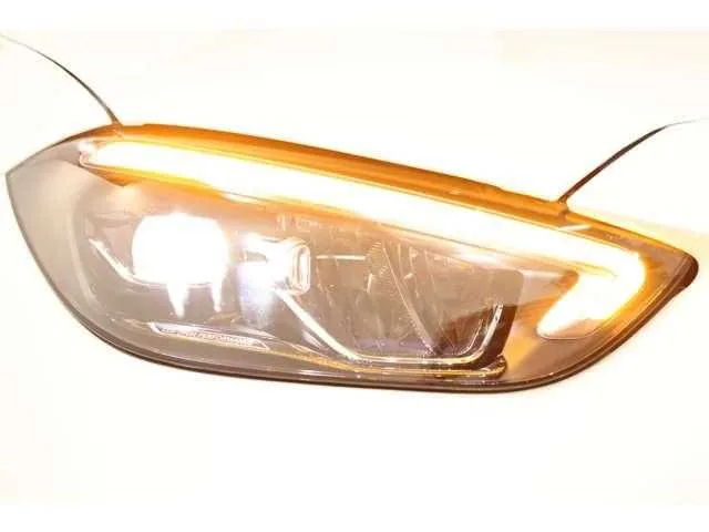 Mercedes-Benz C-Class 2024 — миниатюра 4