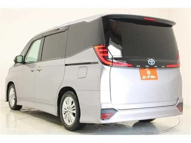 Toyota Noah 2023 — миниатюра 4