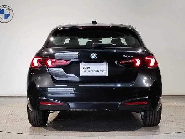 BMW 1 Series 2025 — миниатюра 5