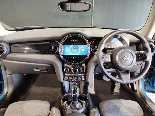 BMW MINI 2022 — миниатюра 2
