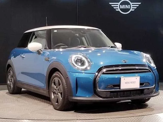 BMW MINI 2022 — миниатюра 3