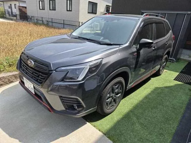 Subaru Forester 2022 — фото 1, купить с доставкой в Москву