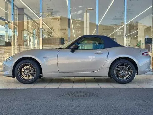 Mazda Roadster 990S 2023 — миниатюра 2