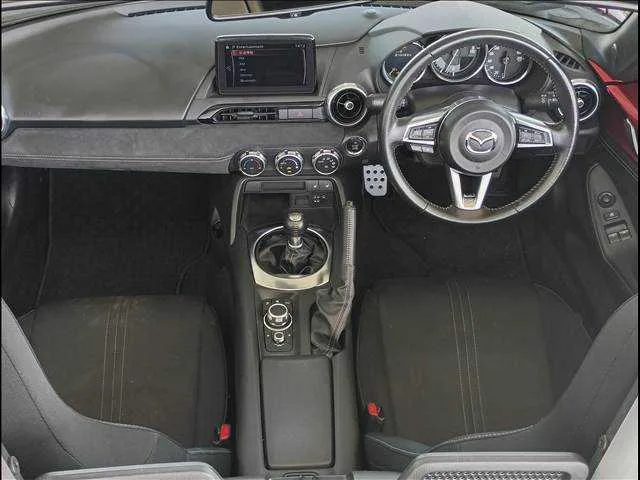 Mazda Roadster 2023 — миниатюра 3