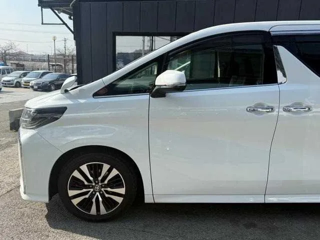 Toyota Alphard G 2022 — миниатюра 4