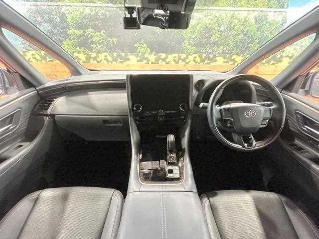 Toyota Vellfire 2023 — миниатюра 2