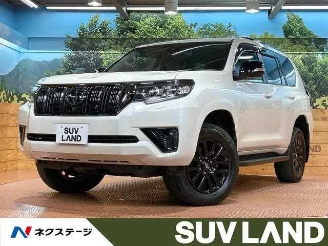 Toyota Land Cruiser Prado 2022 — фото 1, купить с доставкой в Москву