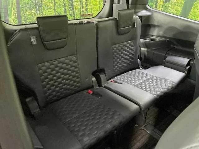 Toyota Voxy 2024 — миниатюра 4