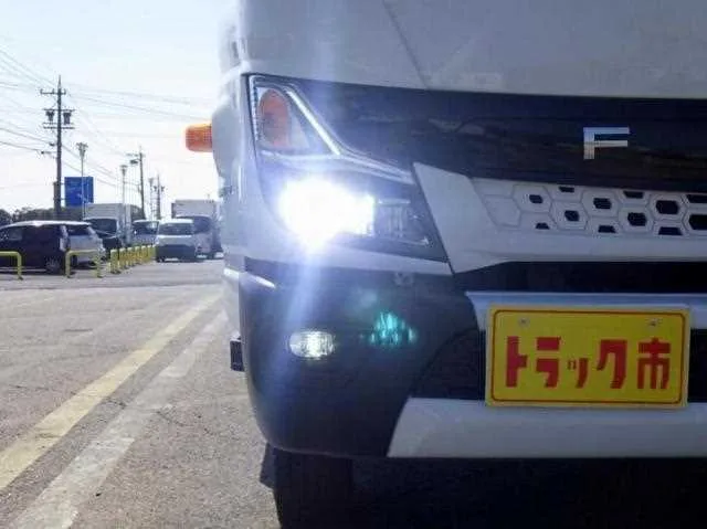 Mitsubishi Fuso Canter 2023 — миниатюра 2