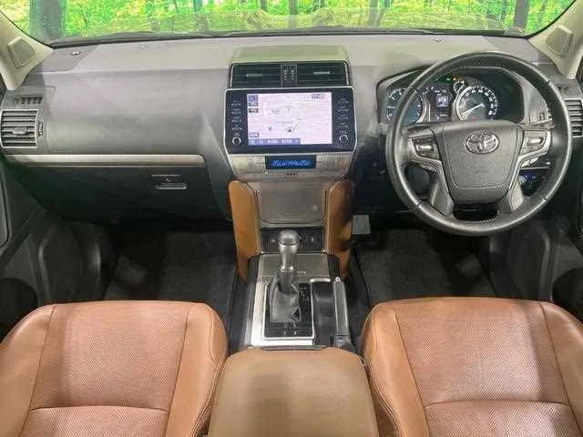 Toyota Land Cruiser Prado 2022 — миниатюра 2