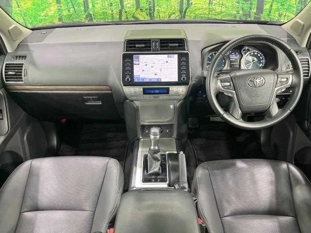 Toyota Land Cruiser Prado 2022 — миниатюра 2