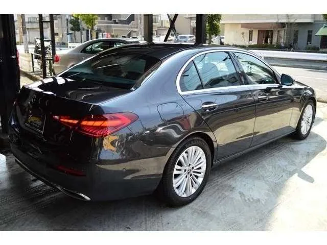 Mercedes-Benz C-Class 2022 — миниатюра 5