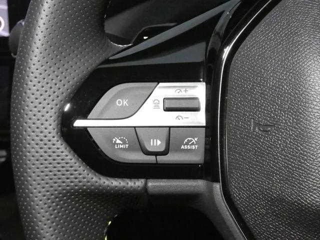 Peugeot 308 2025 — миниатюра 3