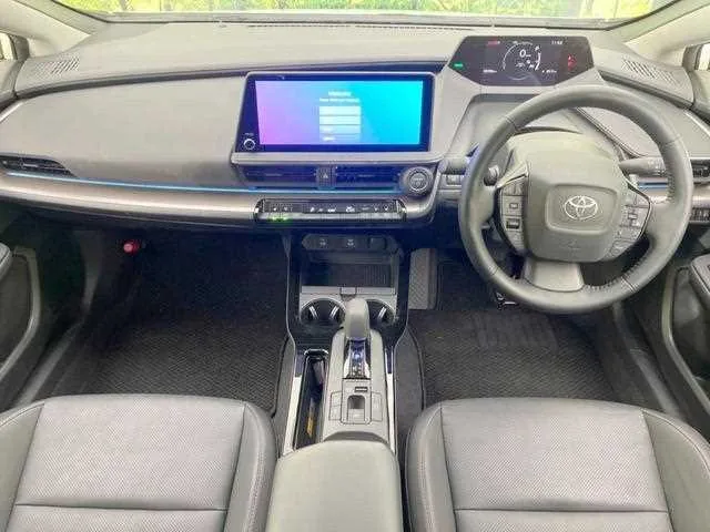 Toyota Prius 2025 — миниатюра 2