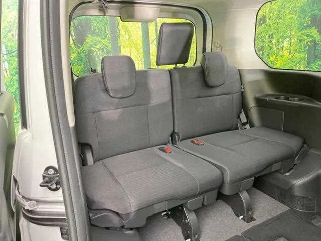 Nissan Serena 2023 — миниатюра 4