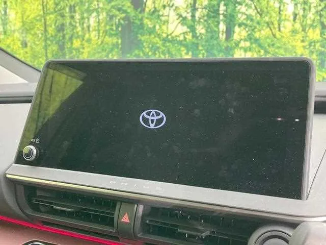 Toyota Prius 2024 — миниатюра 5