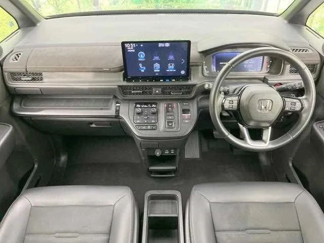 Honda Step WGN 2023 — миниатюра 2