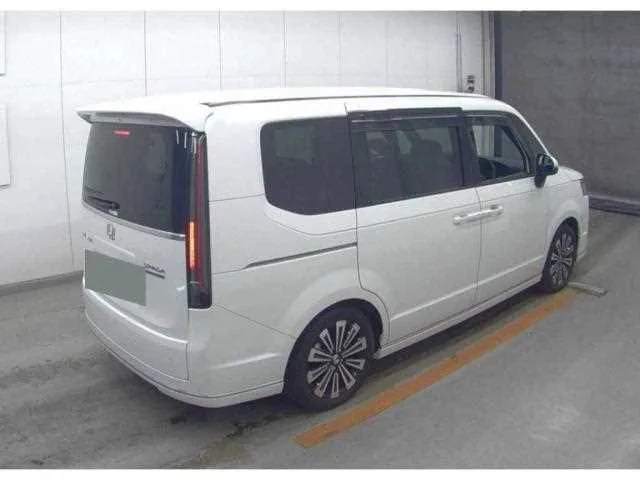 Honda Step WGN 2022 — миниатюра 2