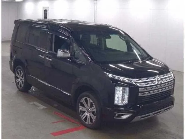 Mitsubishi Delica D:5 2022 — миниатюра 4