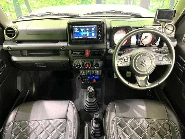 Suzuki Jimny 2022 — миниатюра 2