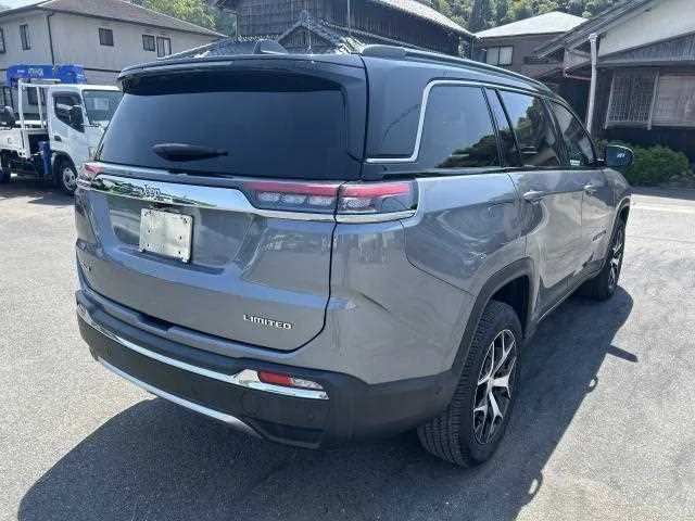 Jeep Commander 2023 — миниатюра 2
