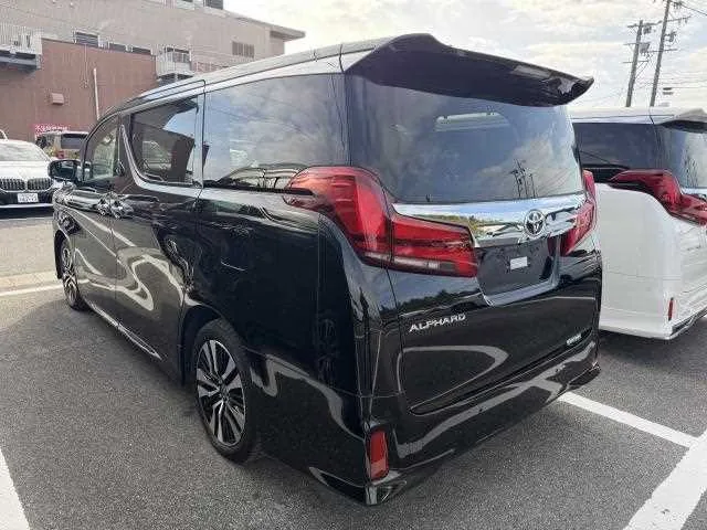 Toyota Alphard G 2023 — миниатюра 2