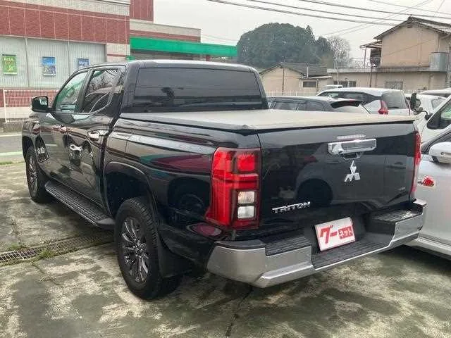 Mitsubishi Triton 2024 — миниатюра 2