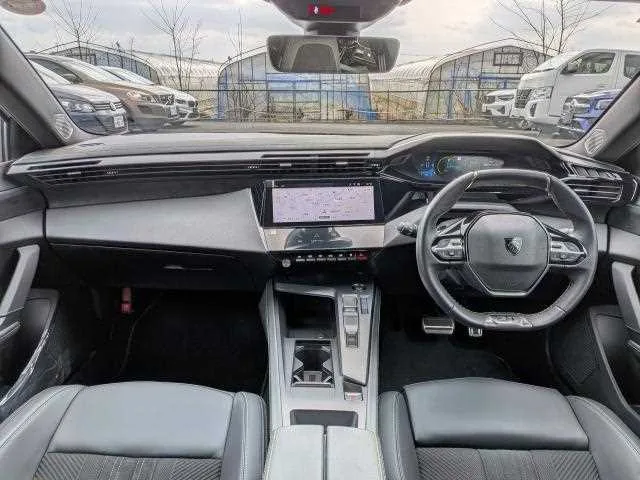 Peugeot 308 2025 — миниатюра 2