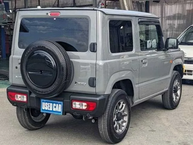 Suzuki Jimny 2025 — миниатюра 4
