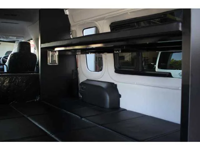 Nissan Caravan Van 2025 — миниатюра 3